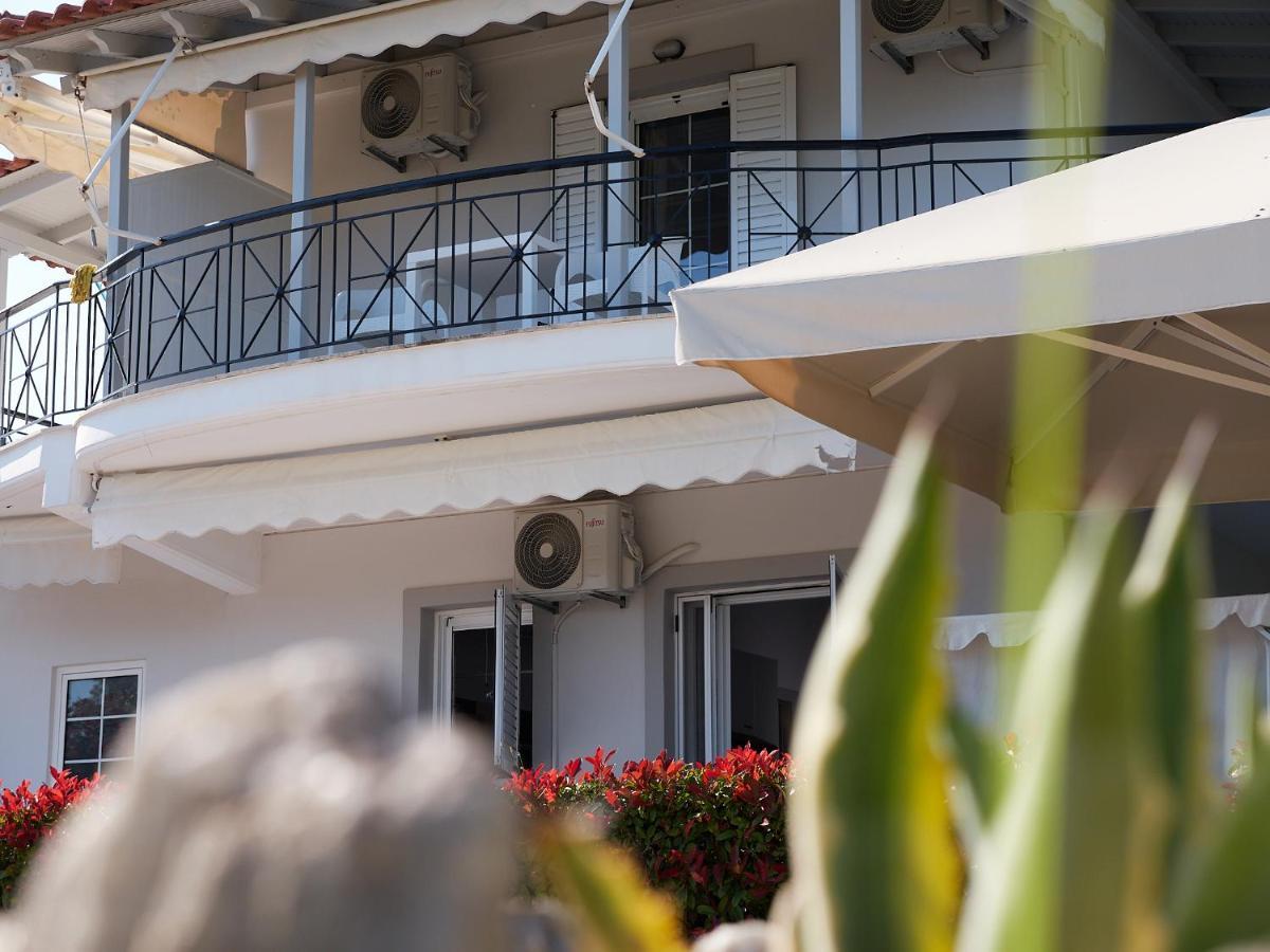 Thea Studios Finikounda Exterior foto