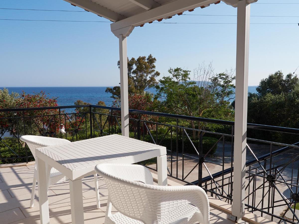 Thea Studios Finikounda Exterior foto