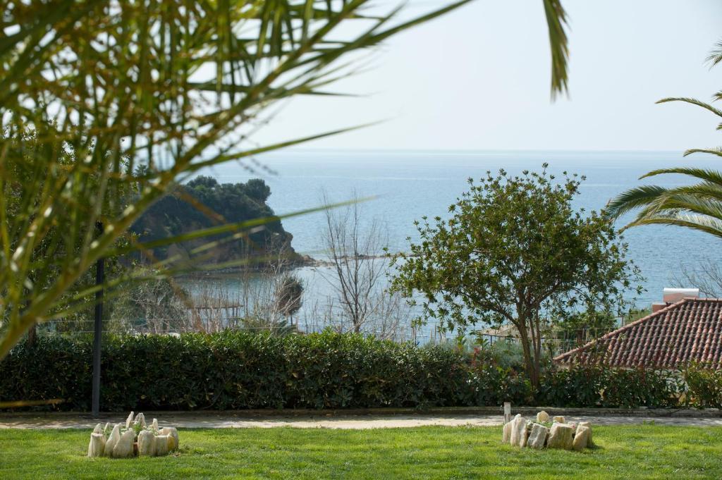 Thea Studios Finikounda Exterior foto