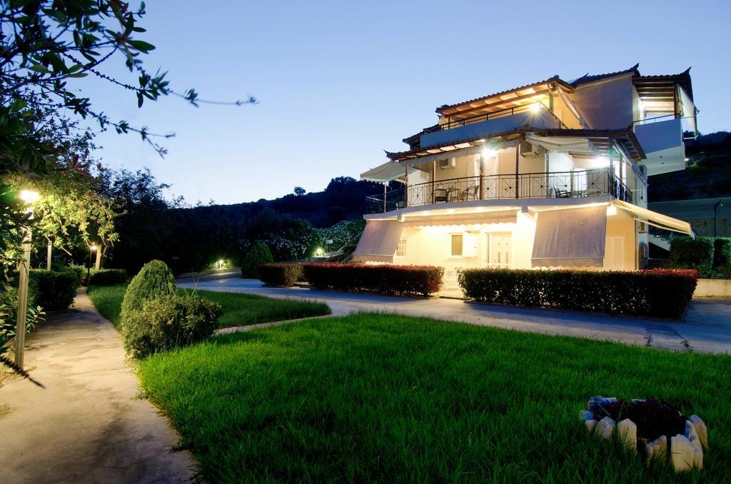 Thea Studios Finikounda Exterior foto